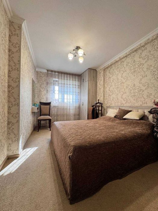 5-комнатная ул. Бабура (галерейный тип здания) ID: 4353