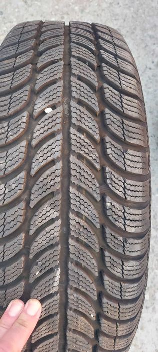 Железни джанти 15" с нови зимни гуми за Мазда 5 2010г
