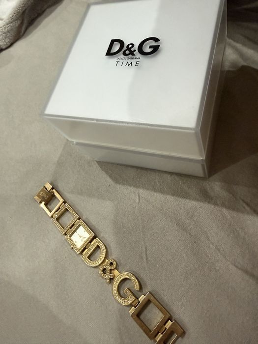 Ceas D&G + cutie