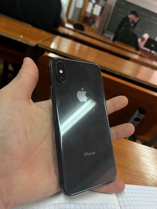 Продам айфон х