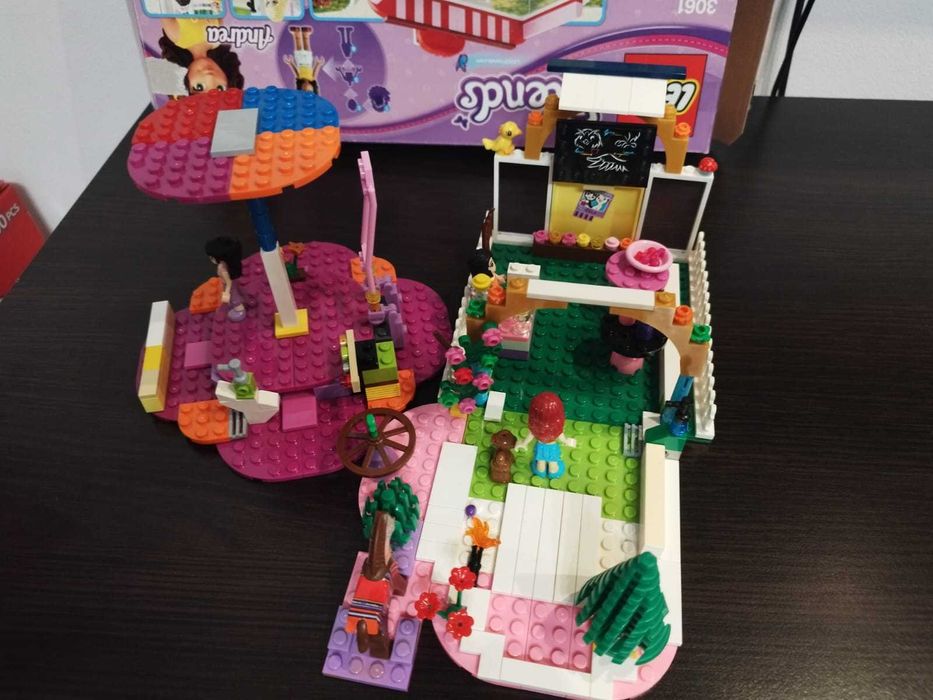 joc-LEGO Friends fara cutie si carticica