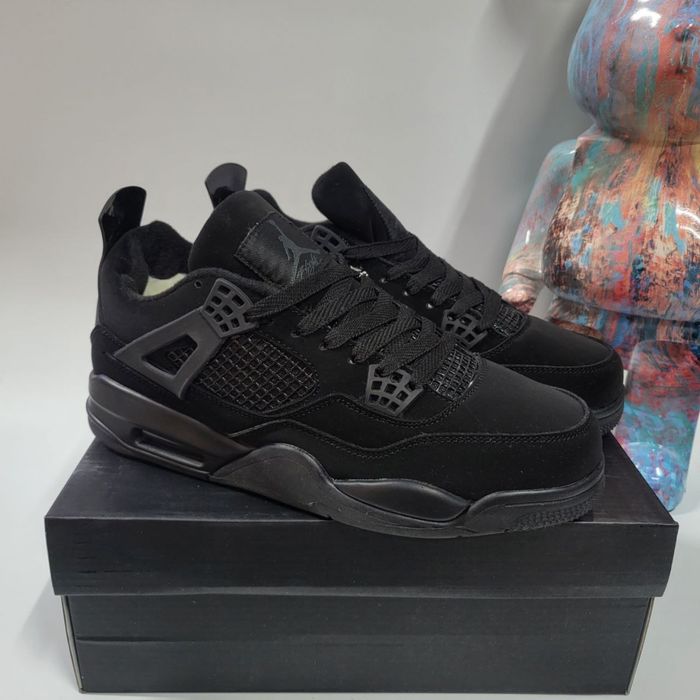 Зимние кроссовки Nike Air Jordan 4 Black cat