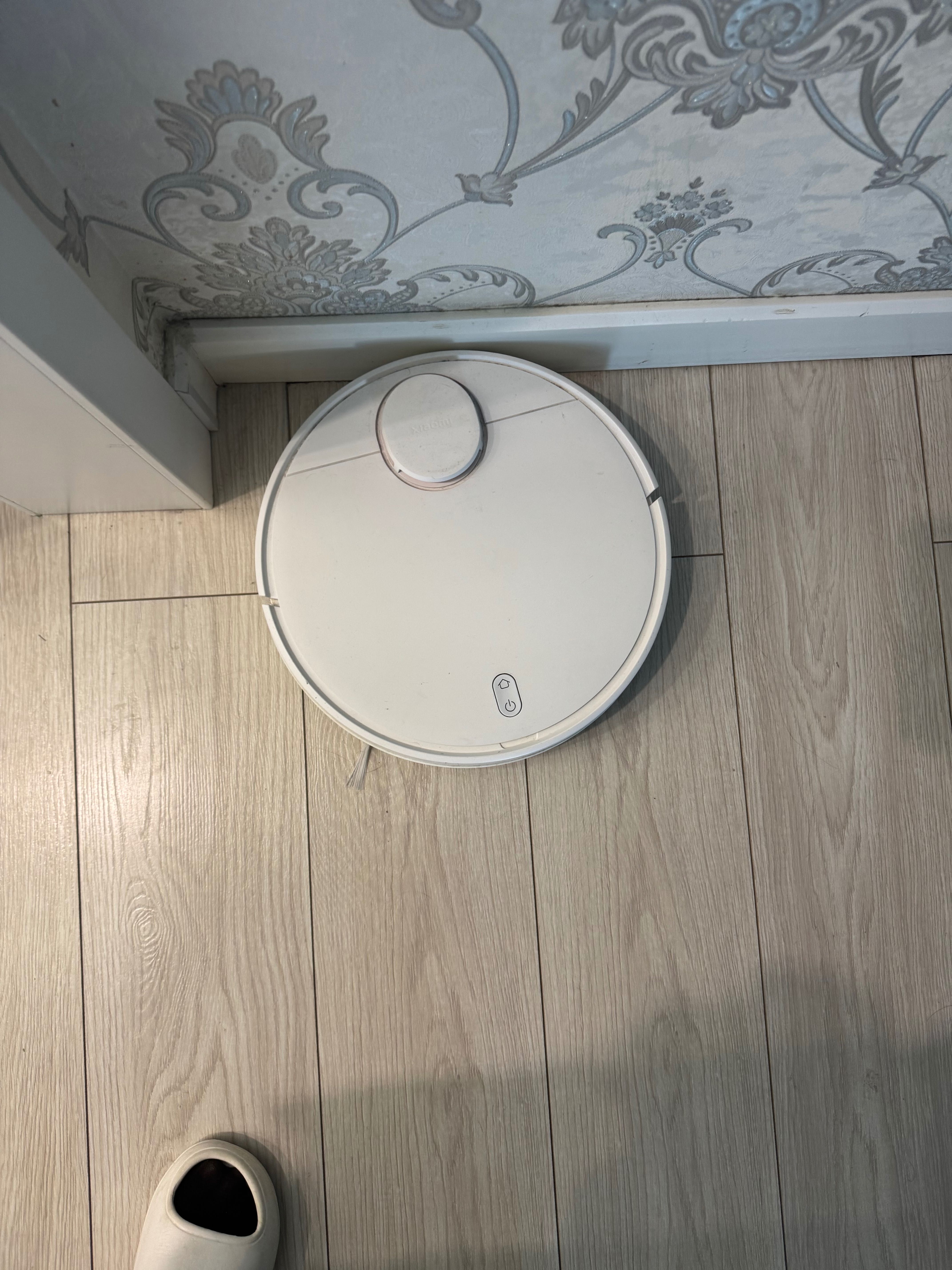 Продам Робот-пылесос Xiaomi MI ROBOT VACUUM S10 BHR6390RU/B106GL белый
