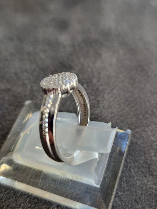 Inel aur 18k cu Diamante naturale