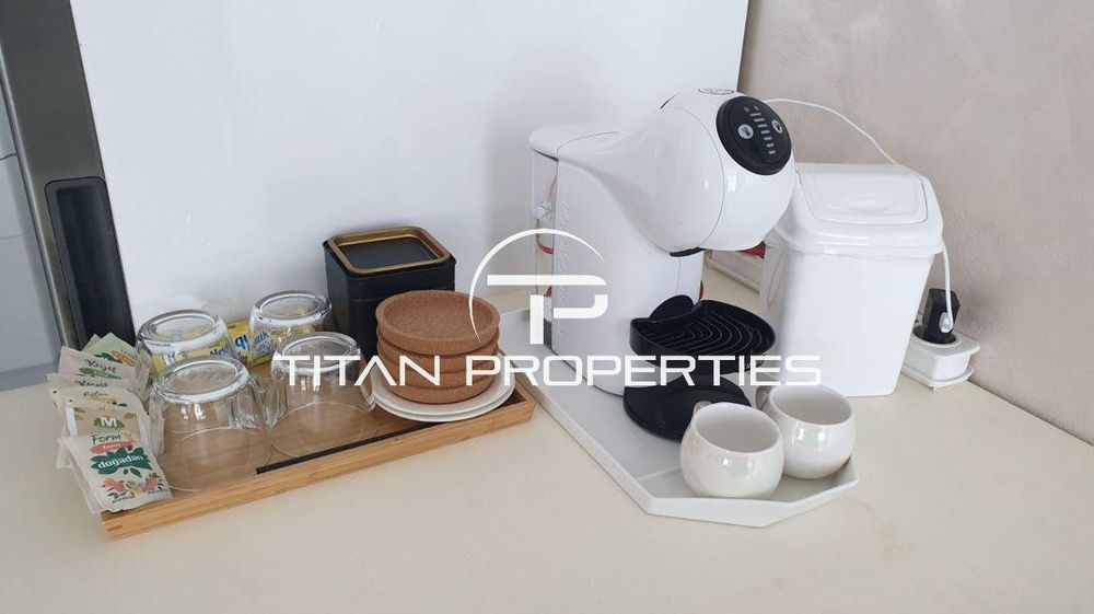 Дава се под наем Двустаен апартамент в Варна, Център - 85 кв.м за 850 € - Снимка #2