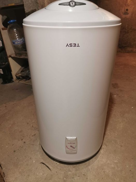 Теси 80л вертикален бойлер
