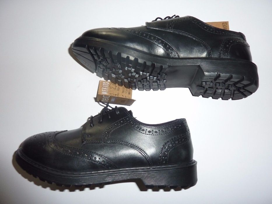 Pantofi iarna piele noi copii nr. 30.5 -37 marca Next UK la reducere