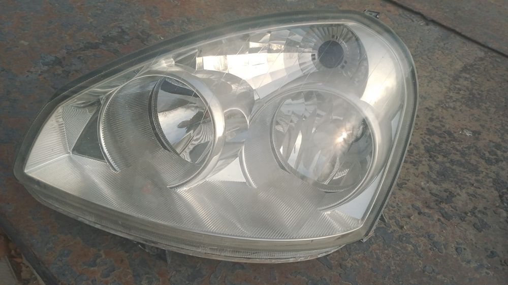 Priora фара сатылады