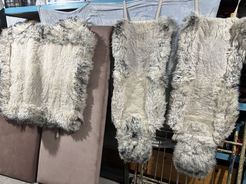 Продам чехлы в машину