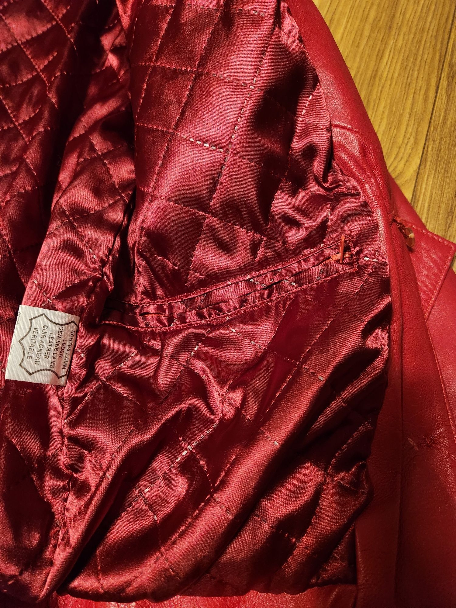 Дамско манто Zara, червено яке кожа, палто Bershka