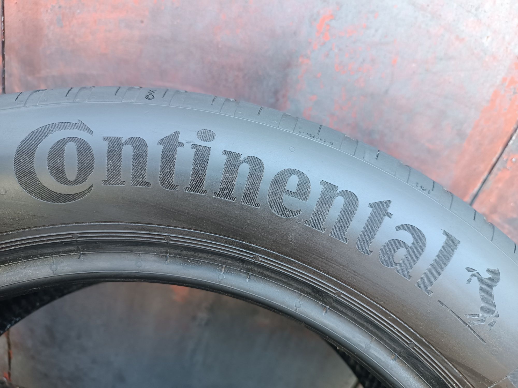 205/55/16 Continental
