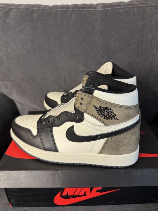 Nike Jordan 1 Dark Mocha