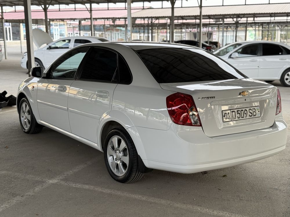 GENTRA CDX 2022 йил 3-пазитция автомат