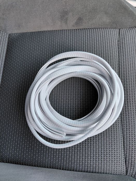 Уплотнитель накладка