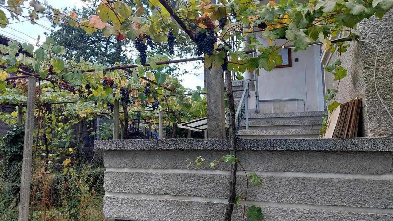 Продава се Къща в с. Слатина, Област Пловдив - 148 кв.м за 514 €/кв.м - Снимка #10