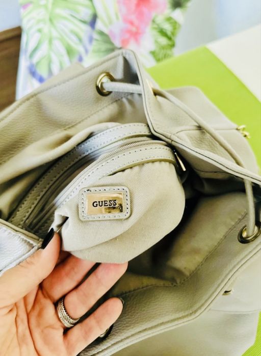 Rucsac elegant Guess