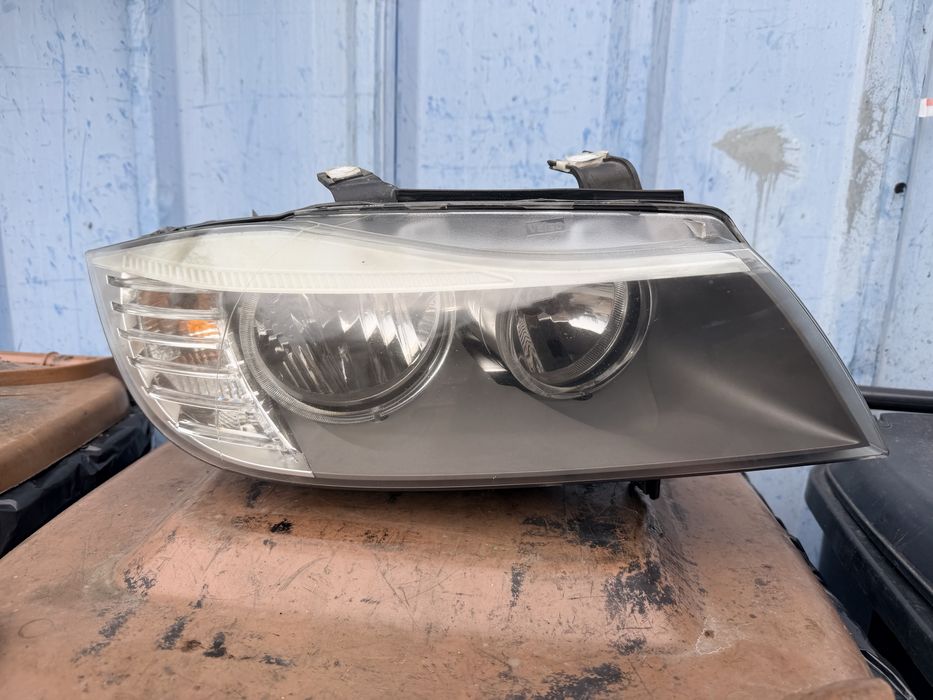 Far bmw e90 e91 facelift faruri bmw e90 e91 facelift