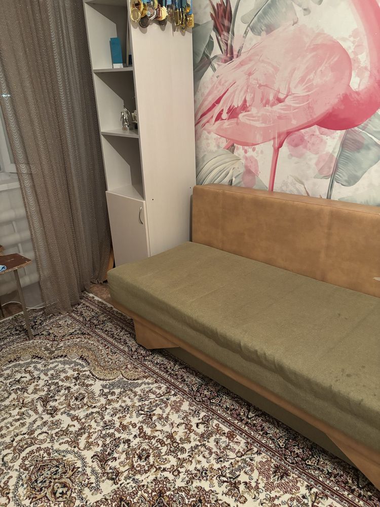 Продается диван + кресло,общая цена 10к тенге