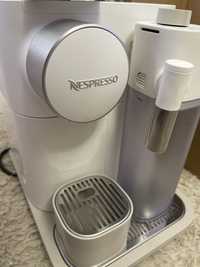 Nespresso Gran Lattisima aparat cafe