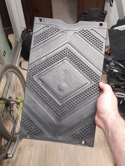 Крышка на эл.велосипед sk8