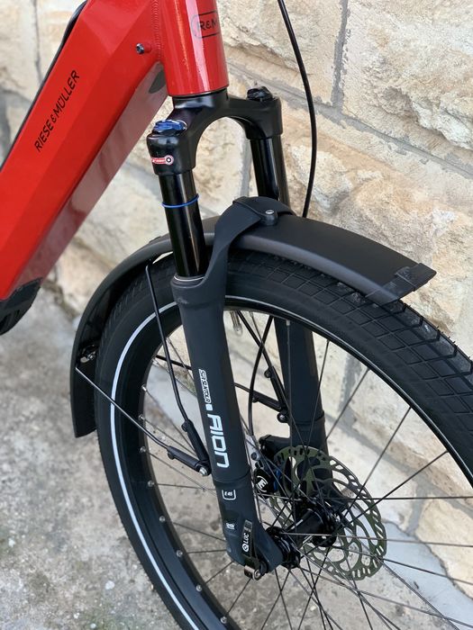 Перфектен! Електрически велосипед Riese & Müller Nevo4 GT vario 27.5