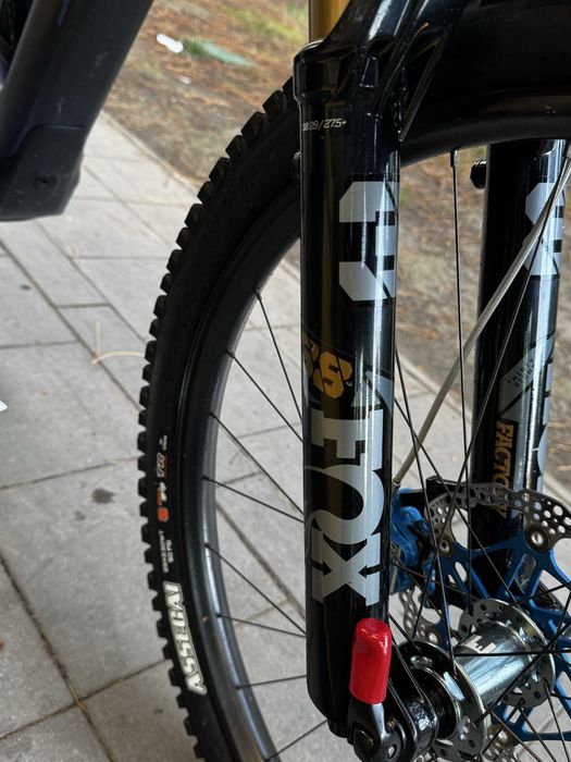 Fox 38 Kashima Factory Float 170 Grip2