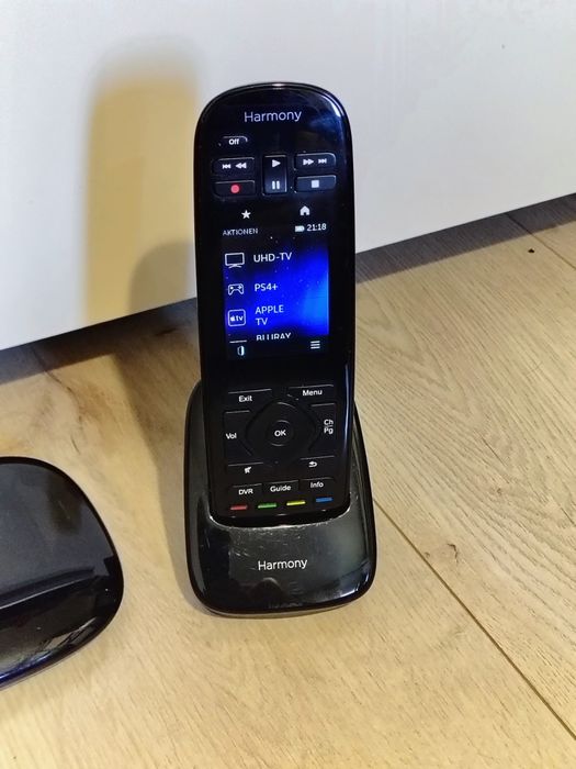 Telecomanda Logitech  harmony touch