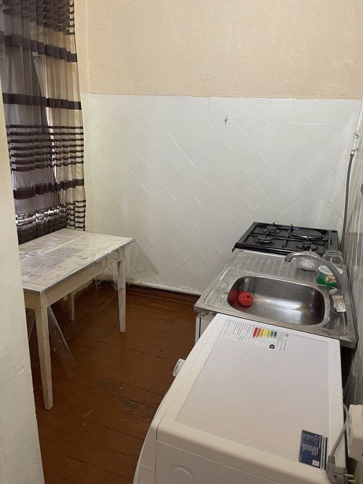 1 комнатная в центре Чирчика с условиями