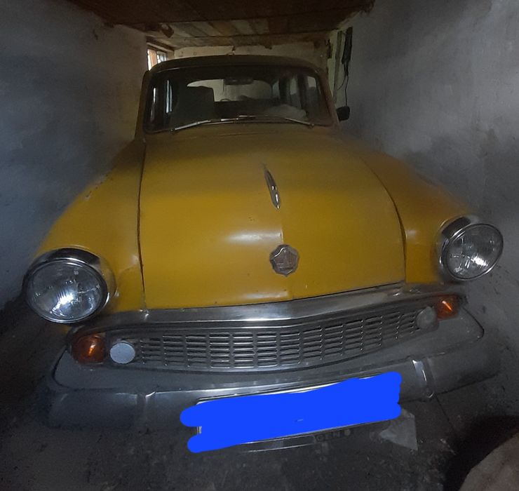 Машина Москвич 407