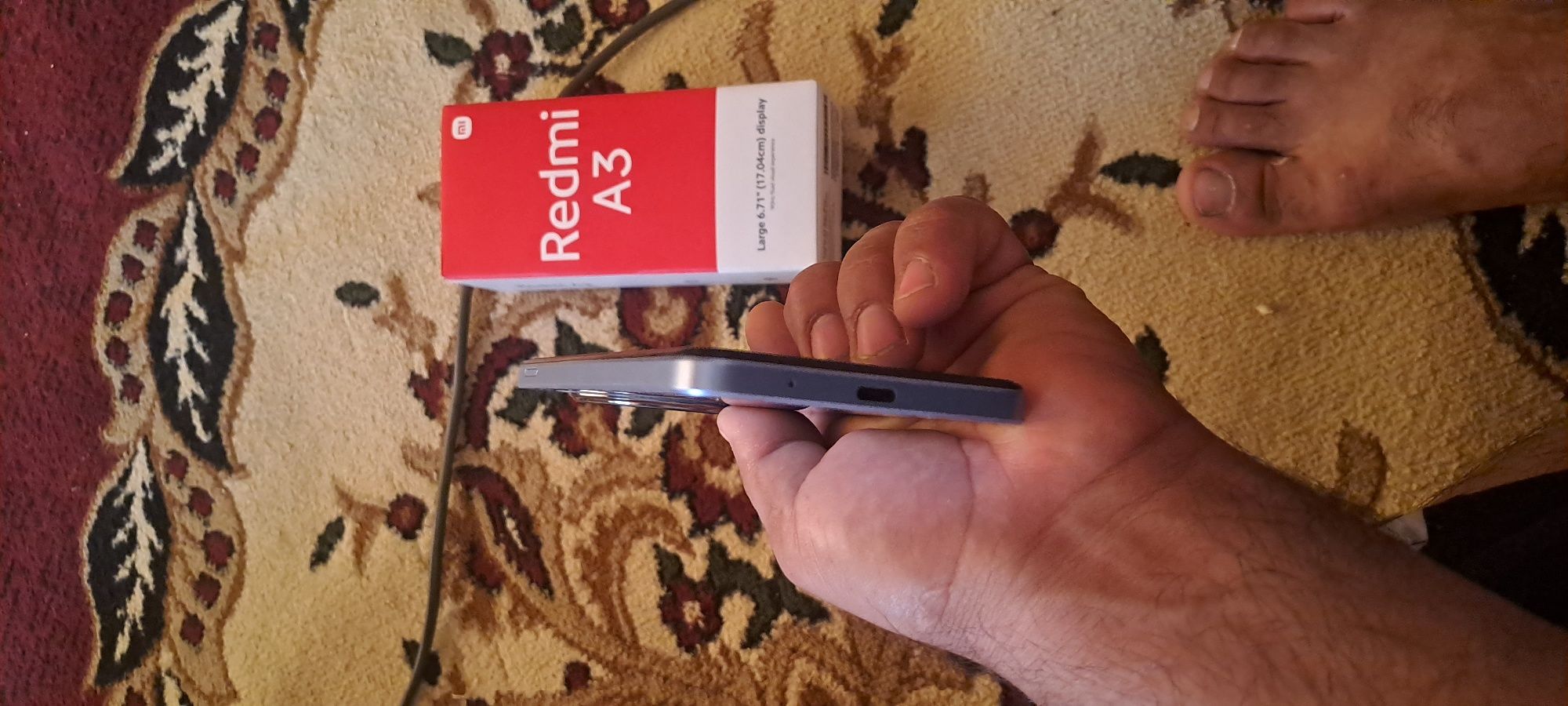 Redmi A 3 yaxshi holatda 128 GB