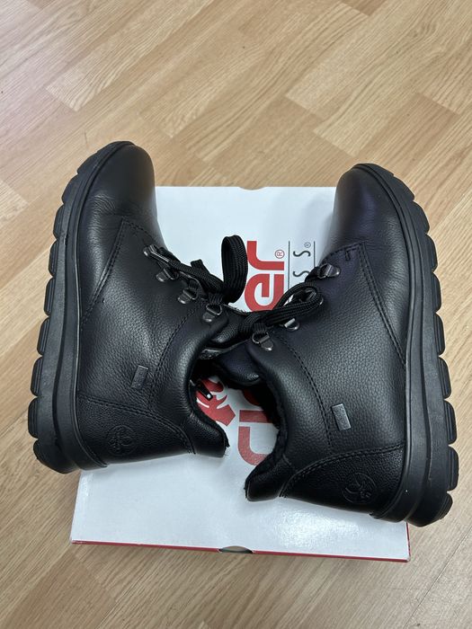 Ghete Rieker mărimea 38