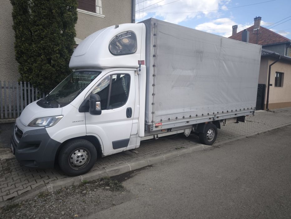 Vând Fiat Ducato prelată 10 euro paleți.