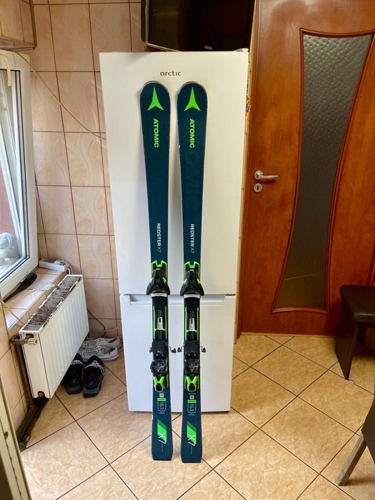 Schiuri atomic rester x7 /skiuri ski