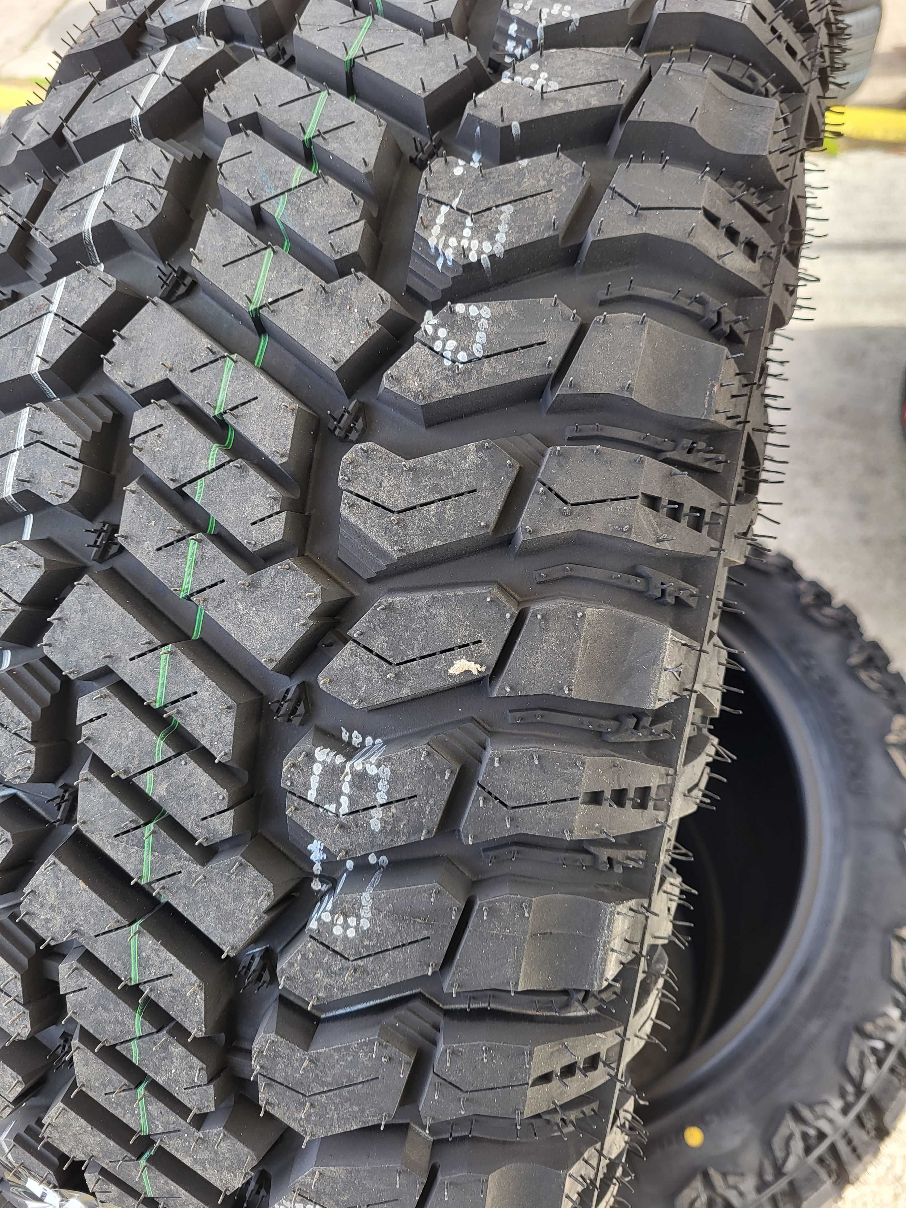 Vand anvelope noi off road,mud terrain  205/80 R16 Radar RT M+S