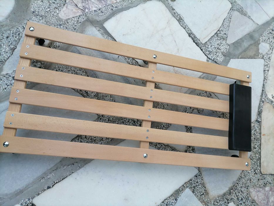 Автомонтьорска лежанка