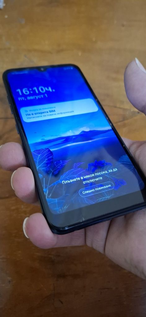 LG Q60 телефон смартфон