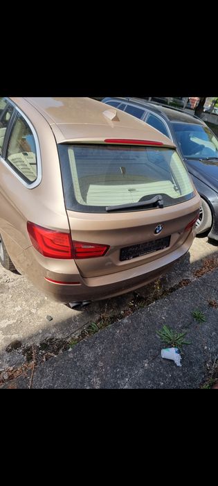 Dezmembrez bmw f10 f11 2010