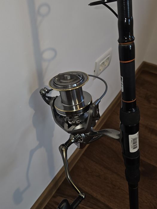 mulineta NKG 14000 si okuma 6500 cu bait runer
