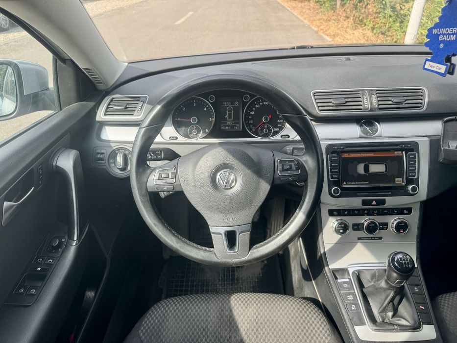 Vw Passat 2.0 tdi B7 12.2012, navi, clima, pdc euro 5