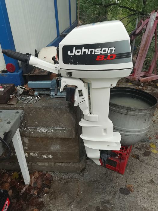 Мотор за Лодка-Извънбордови двигател, марка-Johnson-8кс