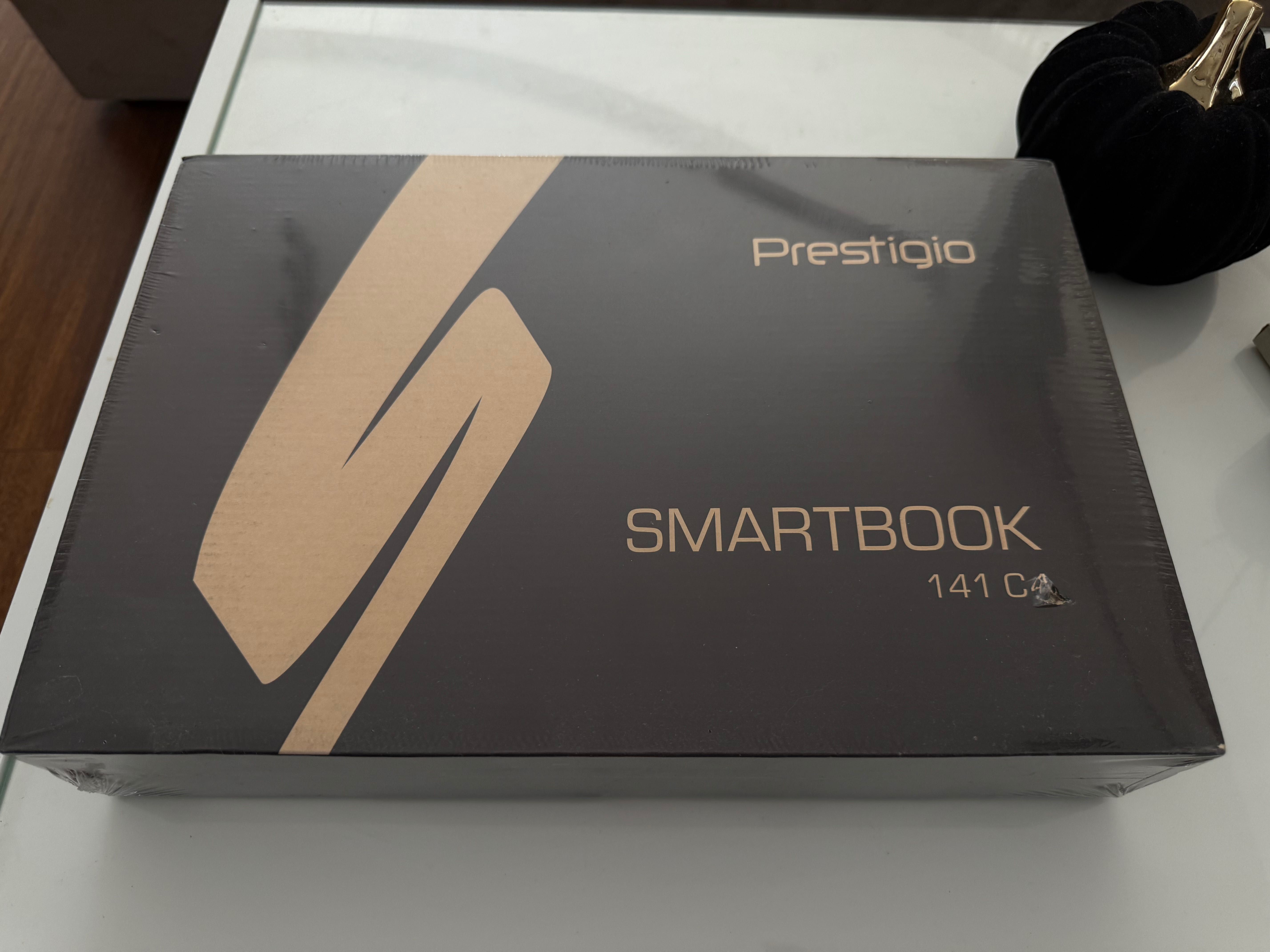 Чисто нов лаптоп Prestigio Smartbook 141 C4 – запечатан!