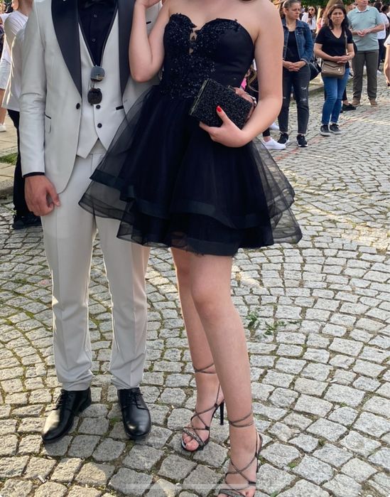 Черна официална рокля