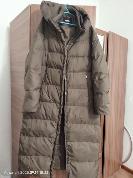 Продам зимнюю куртку женскую