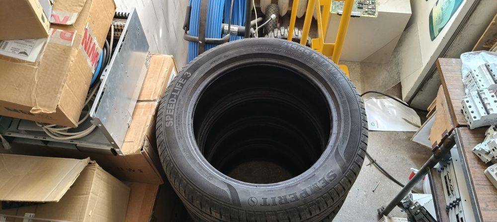 Anvelope de vară Semperit 215/55 R17