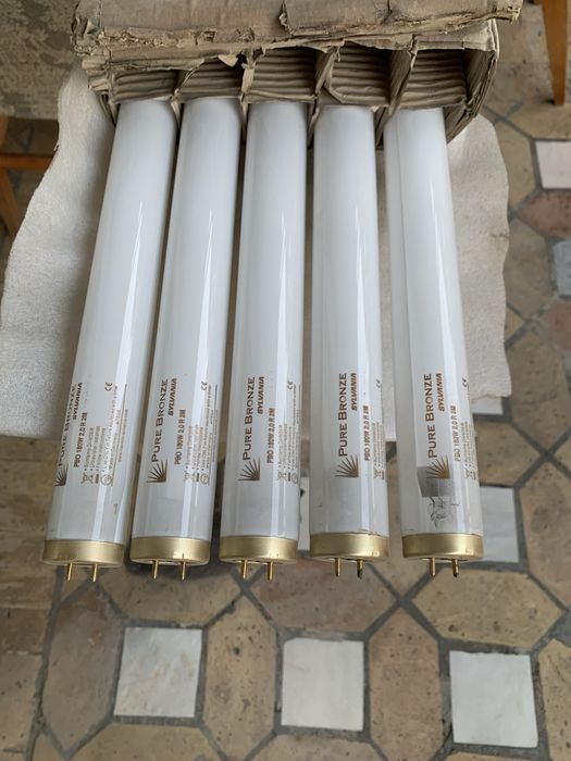 Продается ультрафиолетовая лампа для солярия