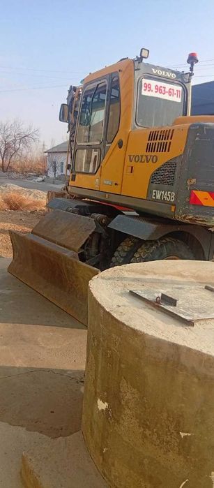 Ekskavator VOLVO 145