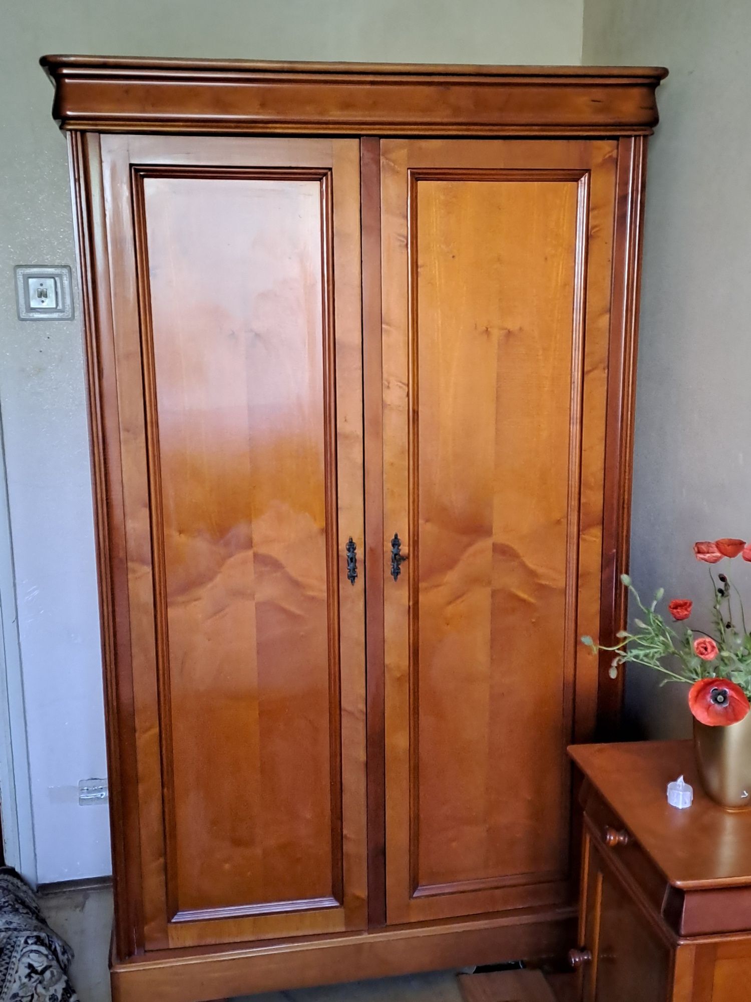 Dulap (șifonier) vechi