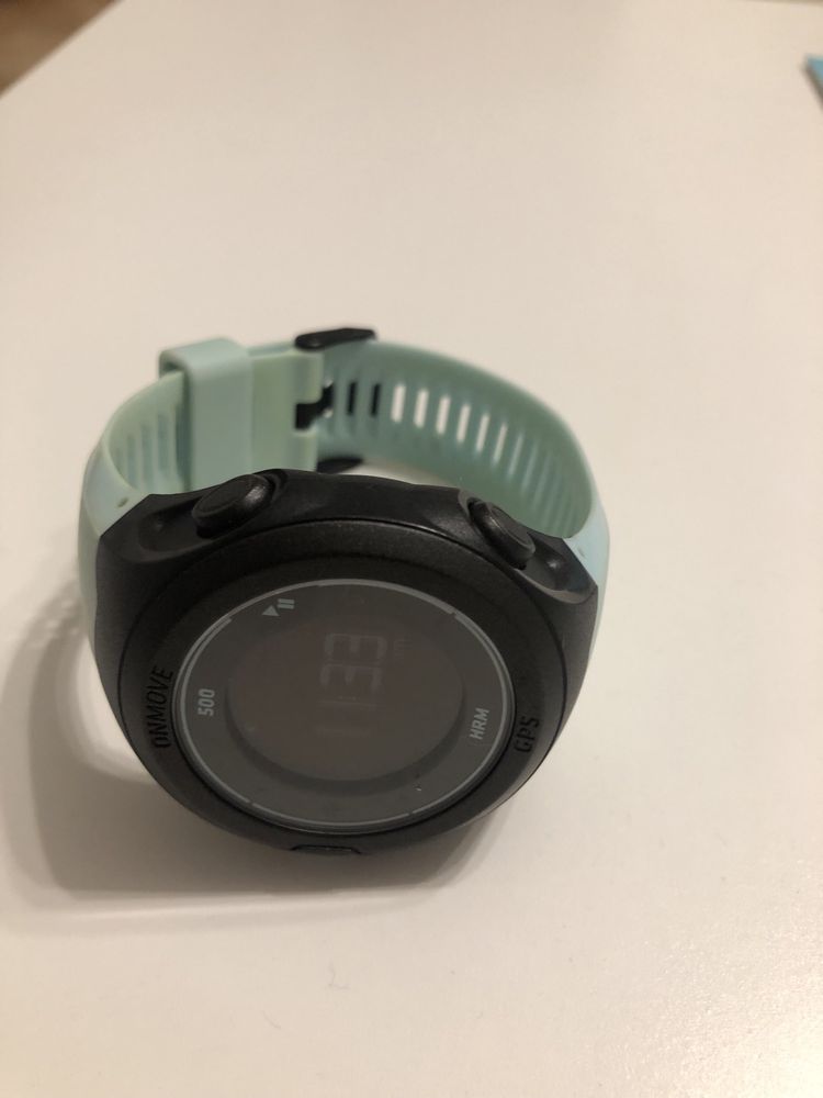 Smart часовник с GPS,, Bluetooth и пулсомер за бягане onmove 500,