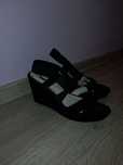 Sandale cu barete