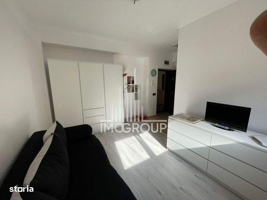 De inchiriat garsoniera FSEGA Iulius Mall